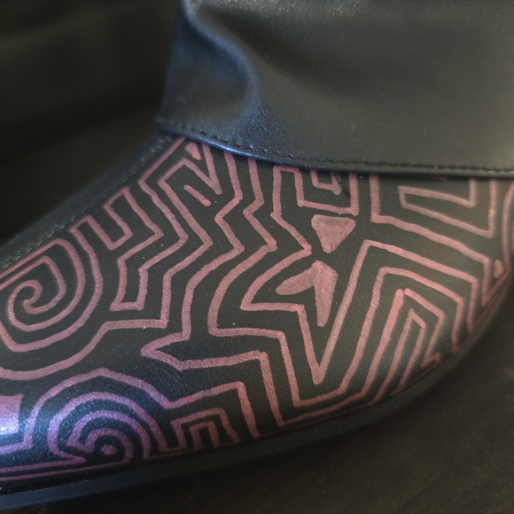 HANDCRAFTED Upcycled Faux Leather Black Boots HANDPAINTED Kitten Heel Ankle Shoe - Picture 14 of 17